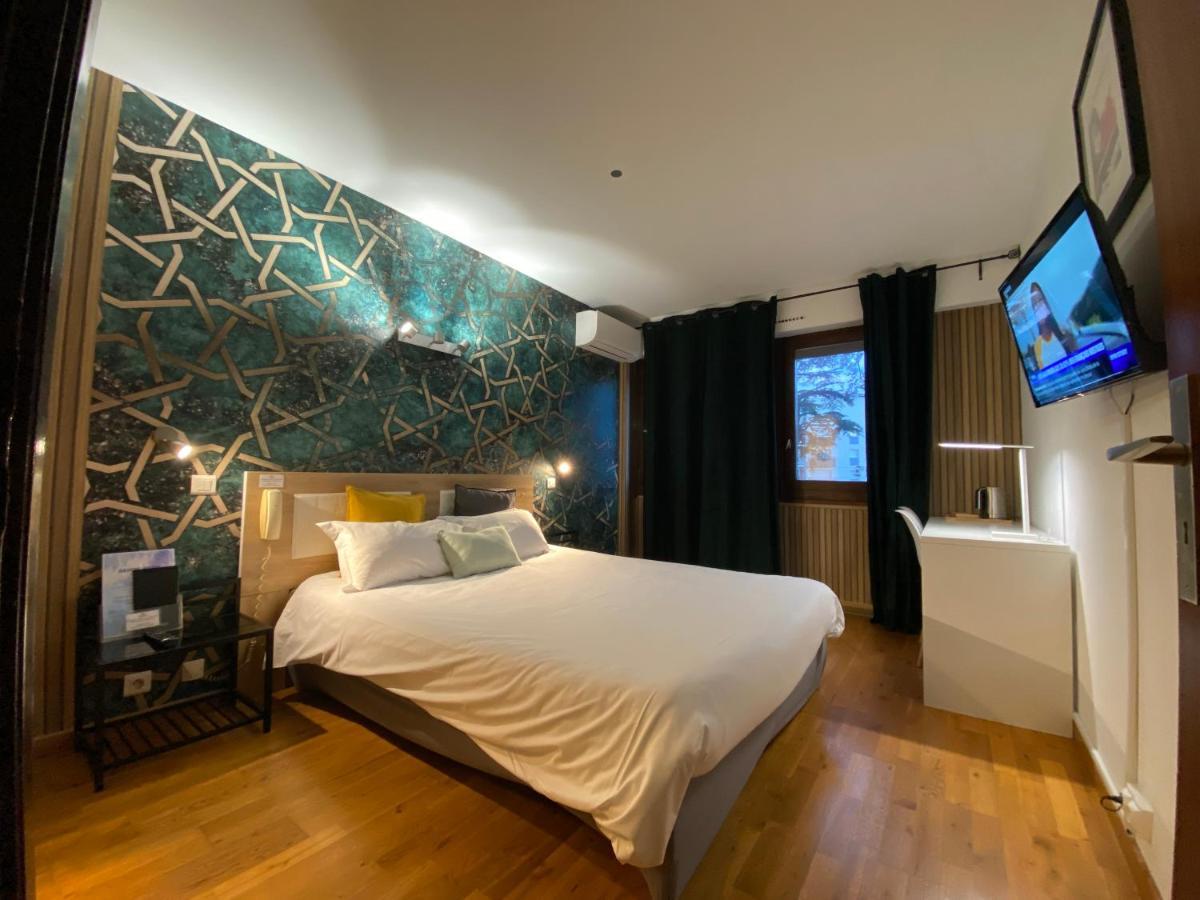 Savoie Hotel Aux Portes De Geneve Saint-Julien-en-Genevois Dış mekan fotoğraf